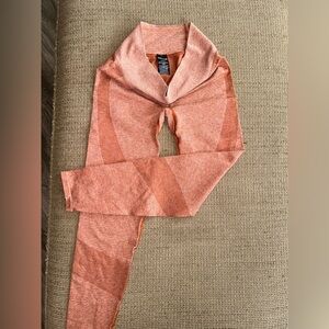 Pair of PINK leggings- sz medium